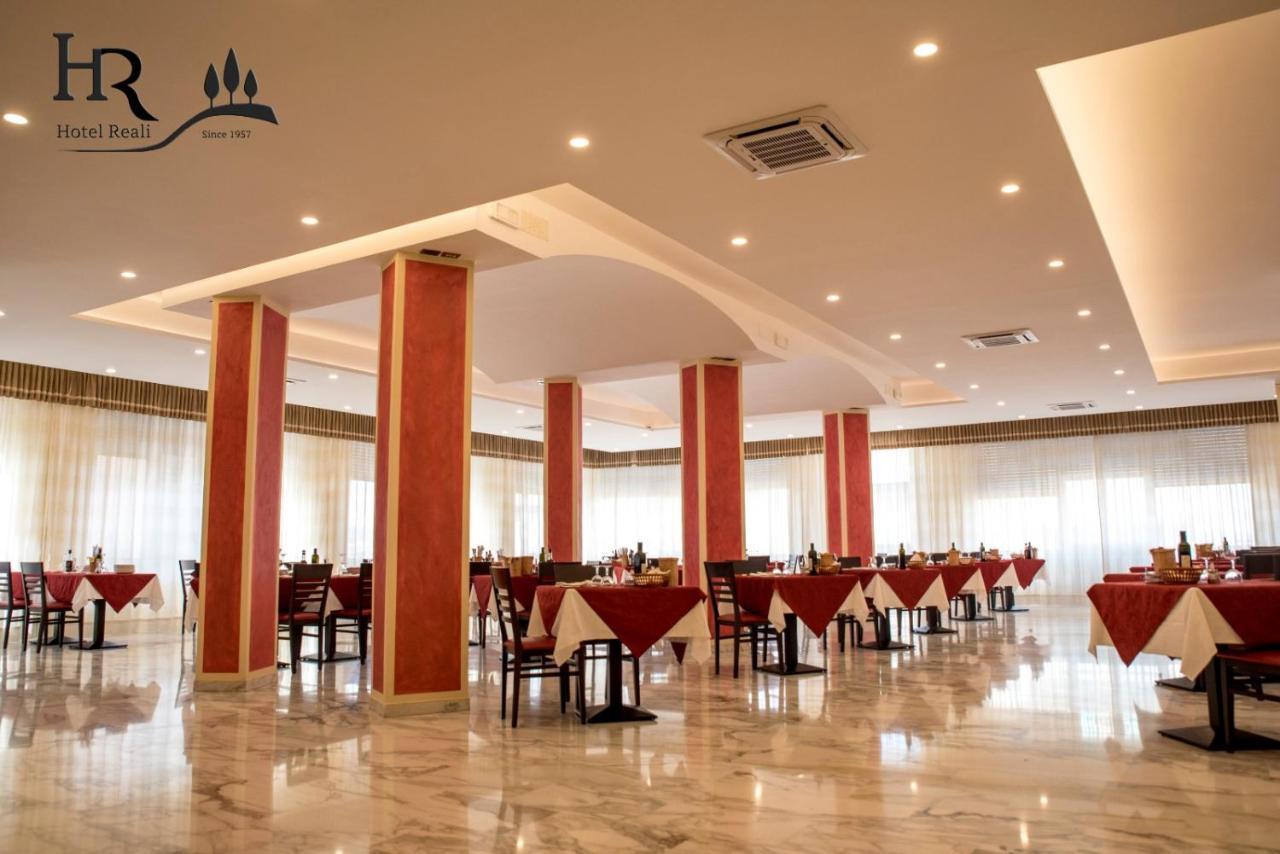 Hotel Reali Кианчано Терме Екстериор снимка