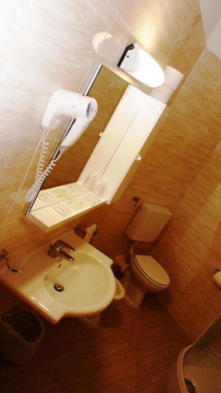 Hotel Reali Кианчано Терме Стая снимка